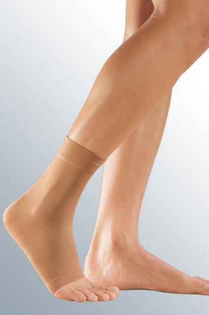 medi elastic ankle support - компрессионный бандаж на голеностопный сустав
