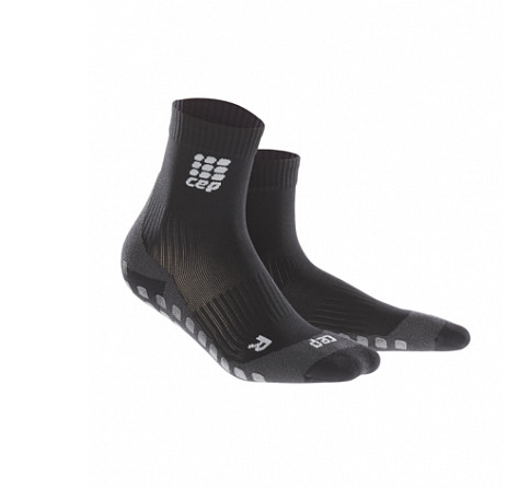 Компрессионные укороченные гольфы CEP для игровых видов спорта с технологией GRIPTECH, женские C04GW