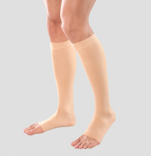 Гольфы мужские компрессионные Venoteks, бежевый, открытый носок.