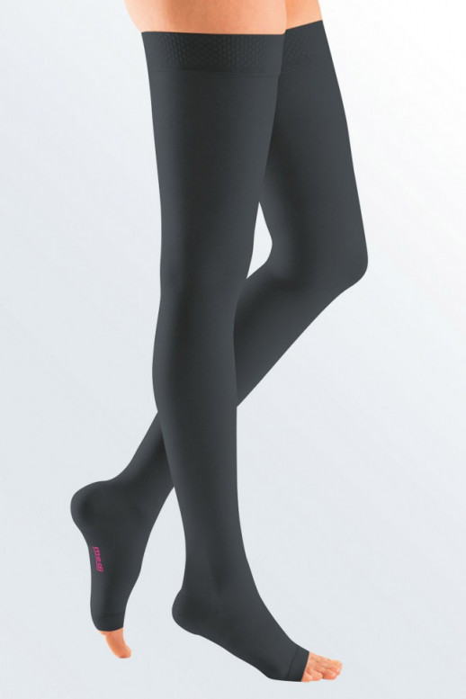 Чулки на силиконовой резинке Mediven Plus открытый носок черные