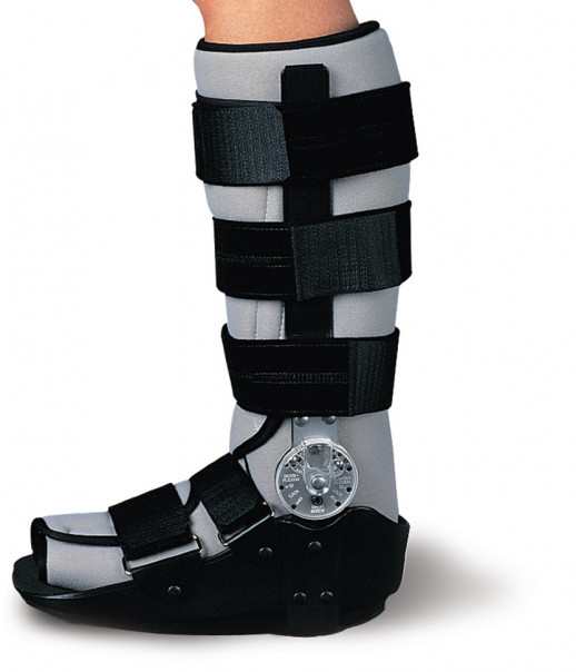 Ортез ("сапог") для голеностопного сустава с регулируемым шарнирным замком MAXTRAX ROM WALKER, PROCARE