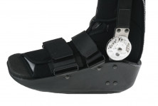 Ортез ("сапог") для голеностопного сустава с регулируемым шарнирным замком MAXTRAX ROM WALKER, PROCARE