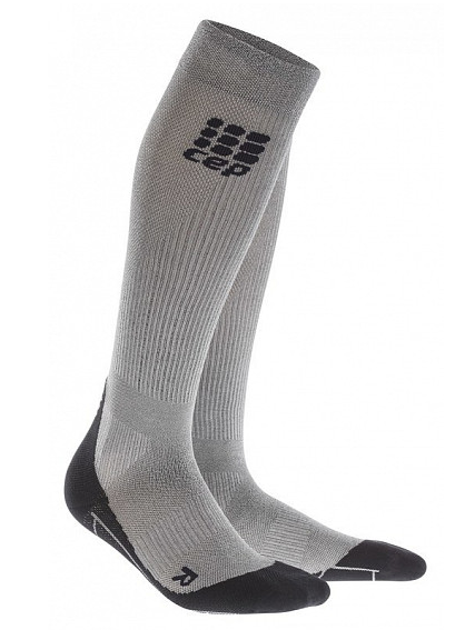 Компрессионные гольфы CEP METALIZED для бега, мужские C12LM